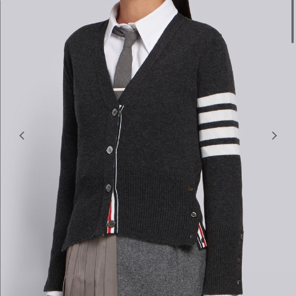 Thom Browne 4-bar V-neck Cardigan